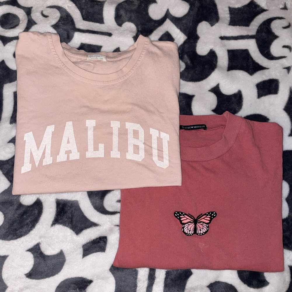 🎀BRANDY MELVILLE 💕 shirt